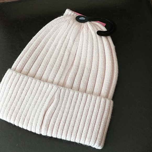 Betsey johnson hat and gloves set - Picture 2 of 3